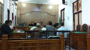 Sidang Dugaan Korupsi Dana Desa, Terdakwa Tidak Hadir Alias Buron